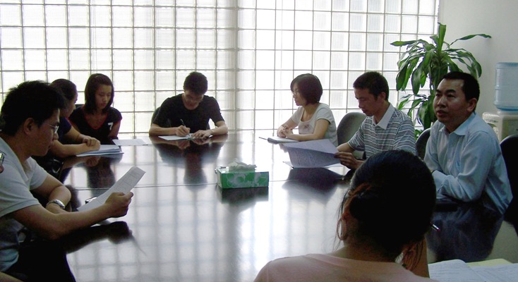 党总支组织学习深圳市第五届党代会聚会精神